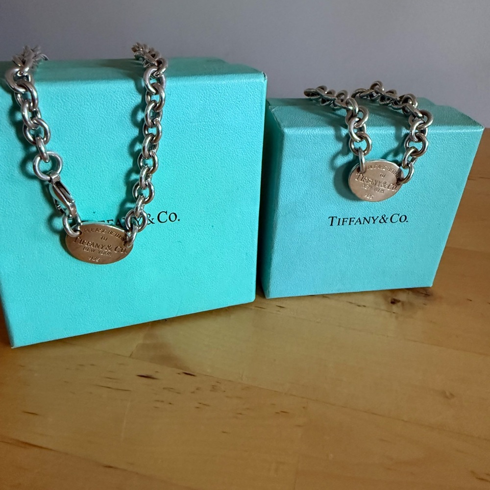 Tiffany & Co. Oval Sterling Silver Chain Necklace and bracelet set